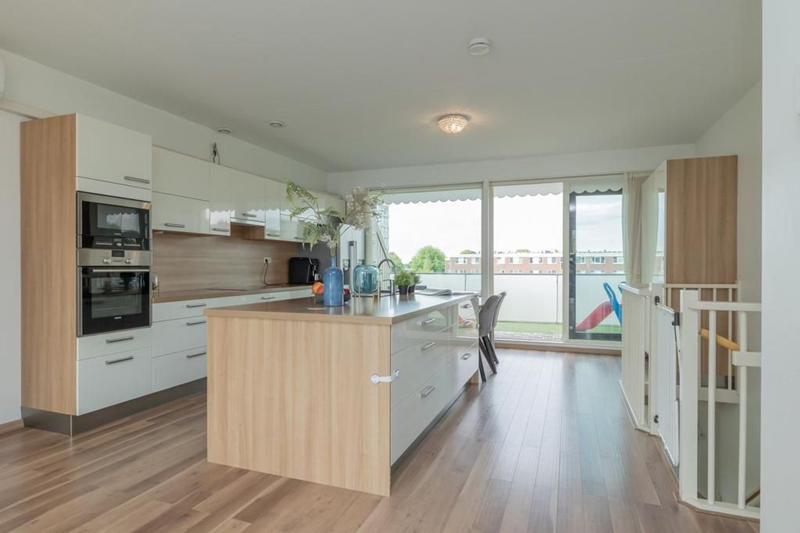 Domela Nieuwenhuisstraat 108, Amsterdam foto-8