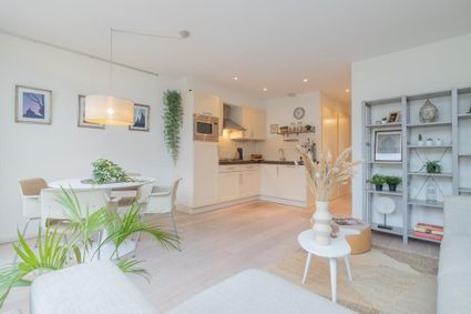 Van Hogendorpstraat 125 III, Amsterdam