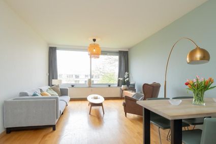 Meander 889, Amstelveen