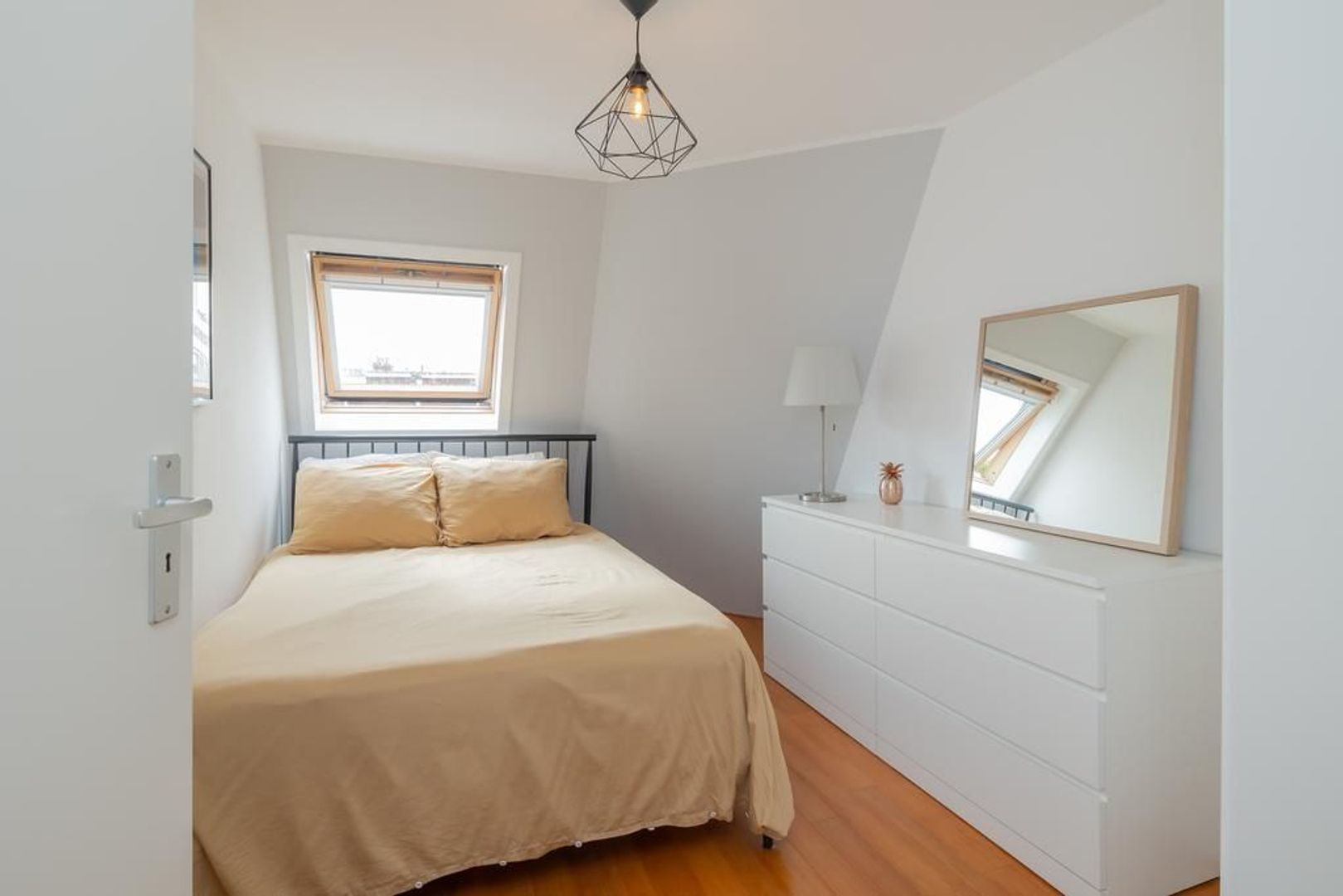 Van der Hoopstraat 87 3, Amsterdam foto-24