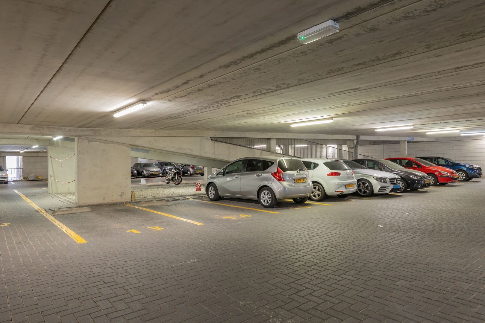 Martini van Geffenstraat 32, Amsterdam foto-21