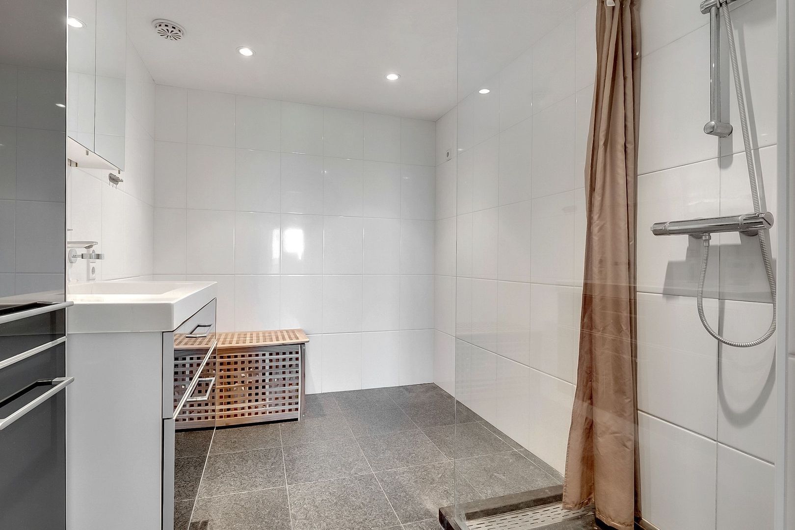 Hermelijnvlinder 165, Diemen foto-4