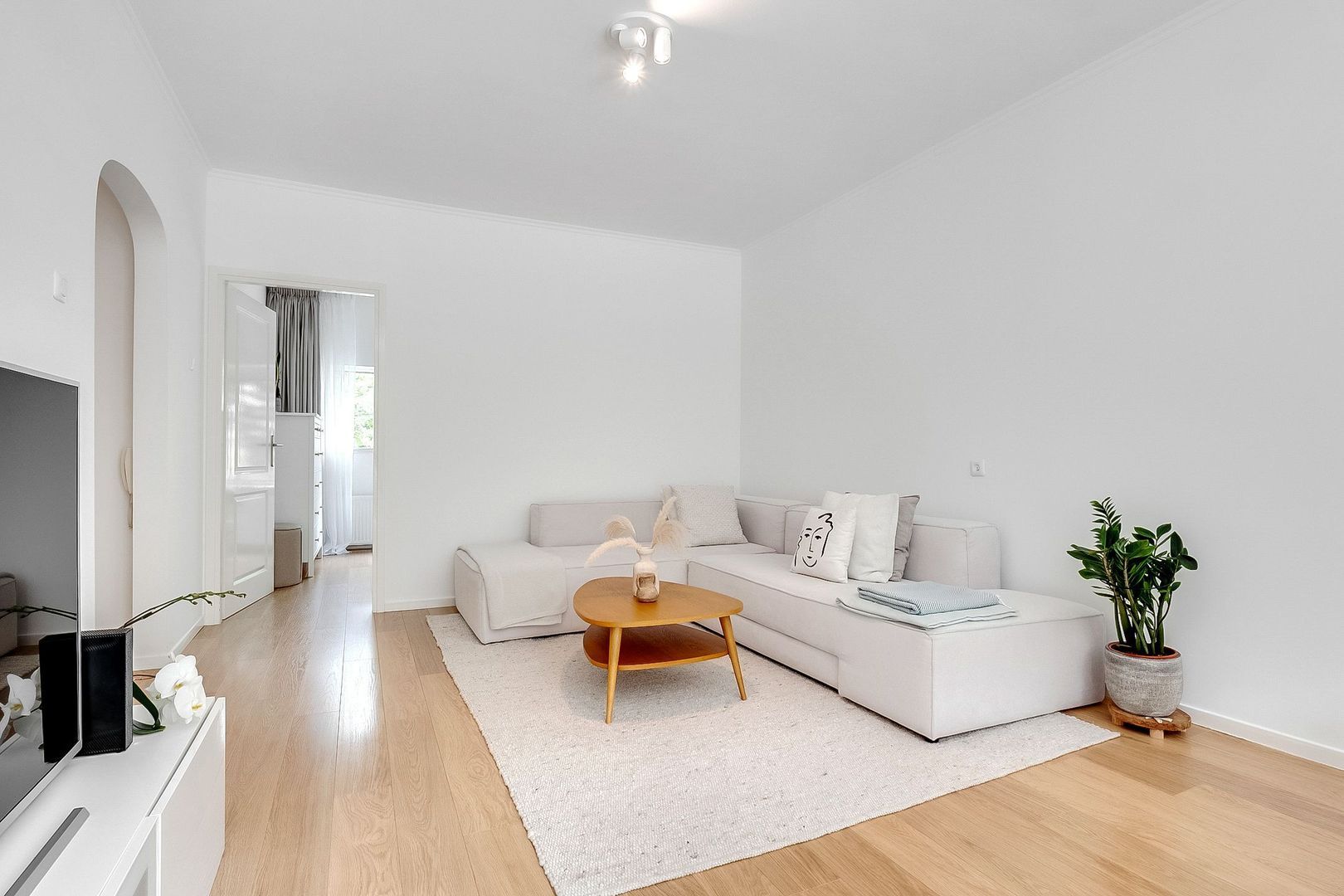 Julianaplantsoen 145, Diemen foto-7