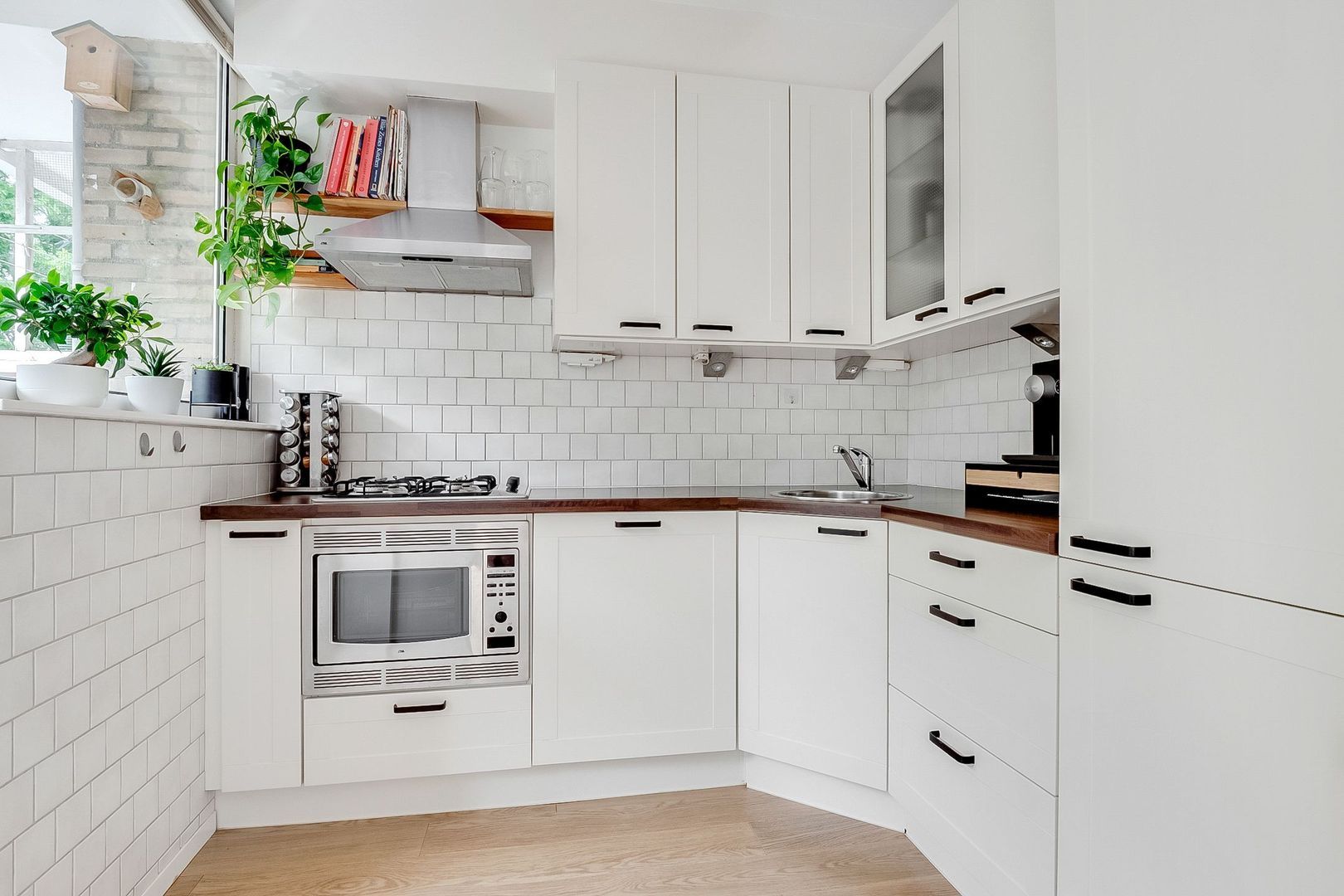 Julianaplantsoen 145, Diemen foto-10