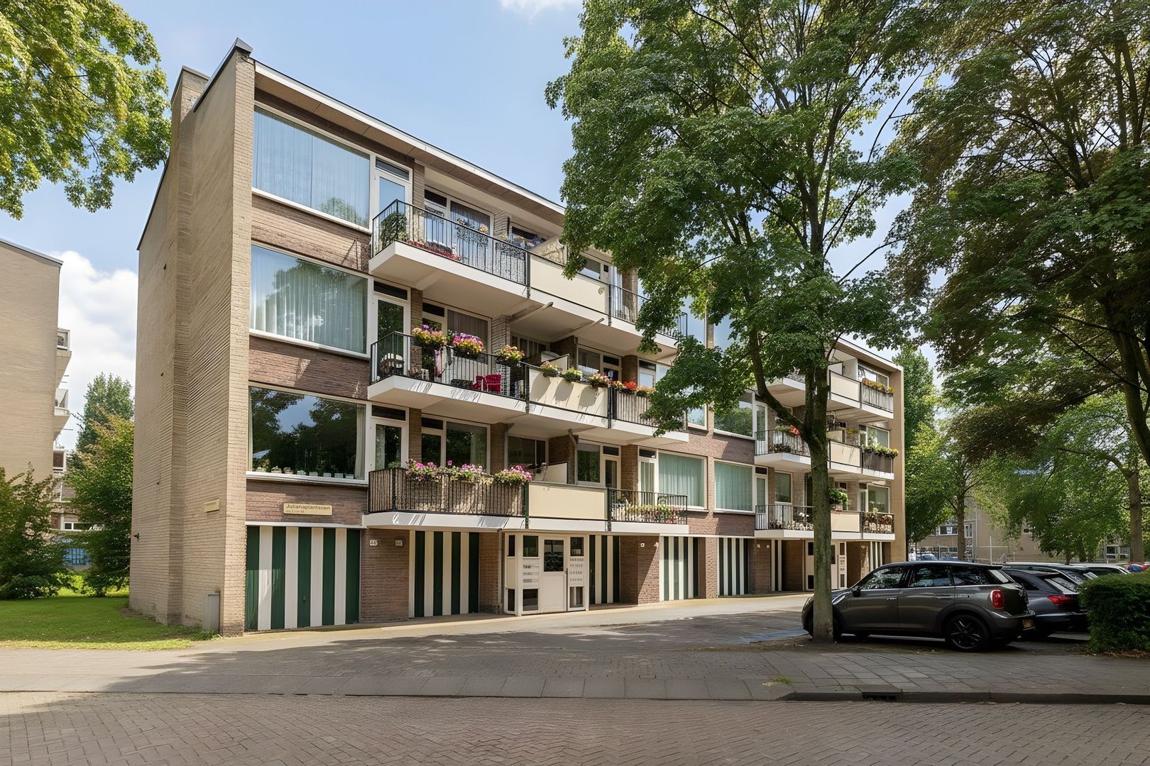 Julianaplantsoen 32, Diemen foto-32