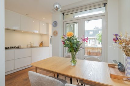 Van der Hoopstraat 75 3, Amsterdam