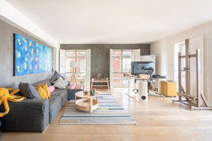 Veembroederhof 83, Amsterdam