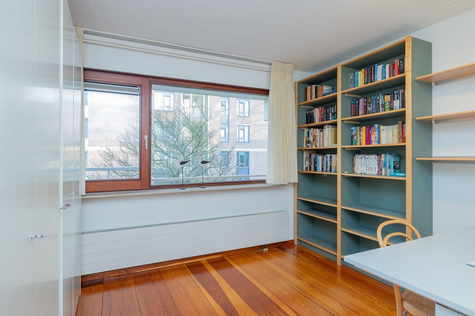 Logger 229, Amstelveen foto-6