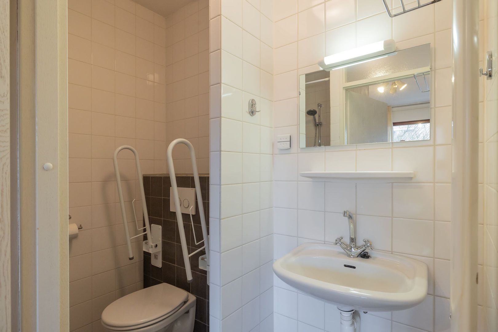 Logger 229, Amstelveen foto-8