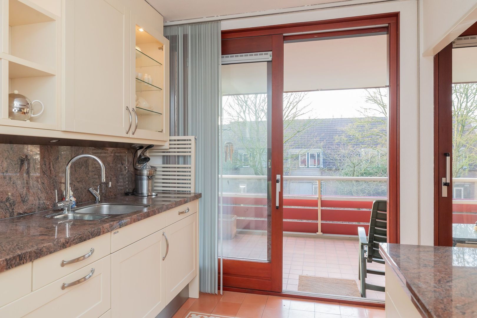 Logger 229, Amstelveen foto-32