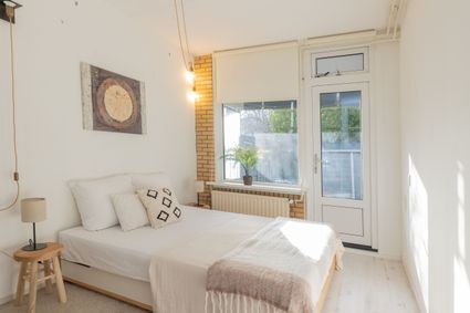 Midscheeps 122, Amsterdam