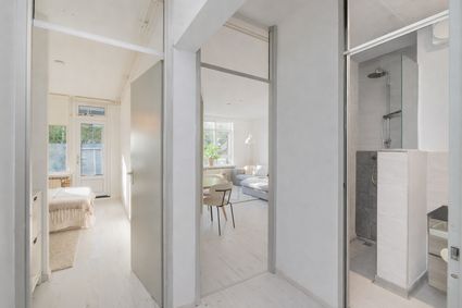 Midscheeps 122, Amsterdam