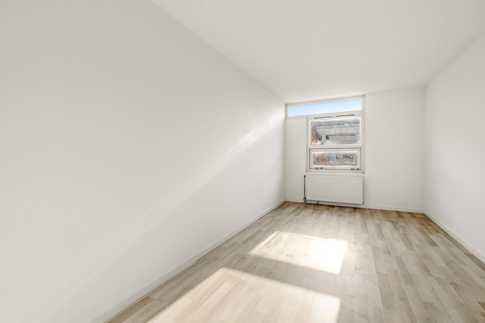 Apollovlinder 9, Diemen foto-14