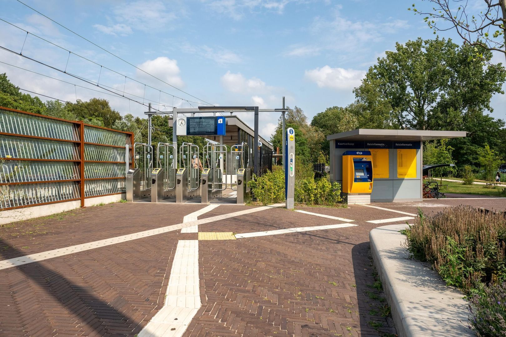 Apollovlinder 9, Diemen foto-31