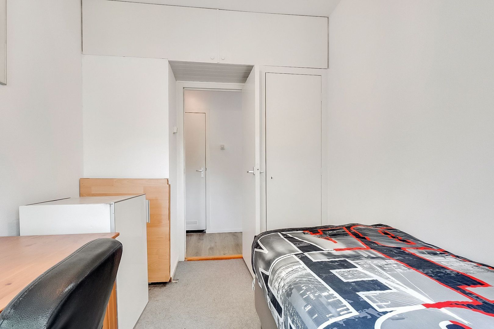 Julianaplantsoen 139, Diemen foto-19