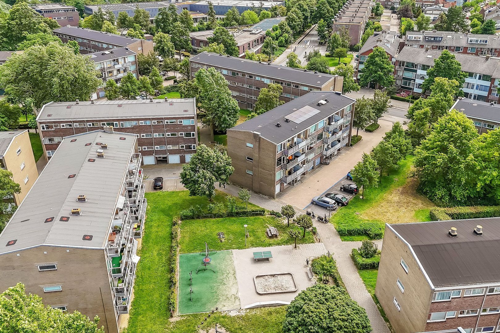 Julianaplantsoen 139, Diemen foto-30