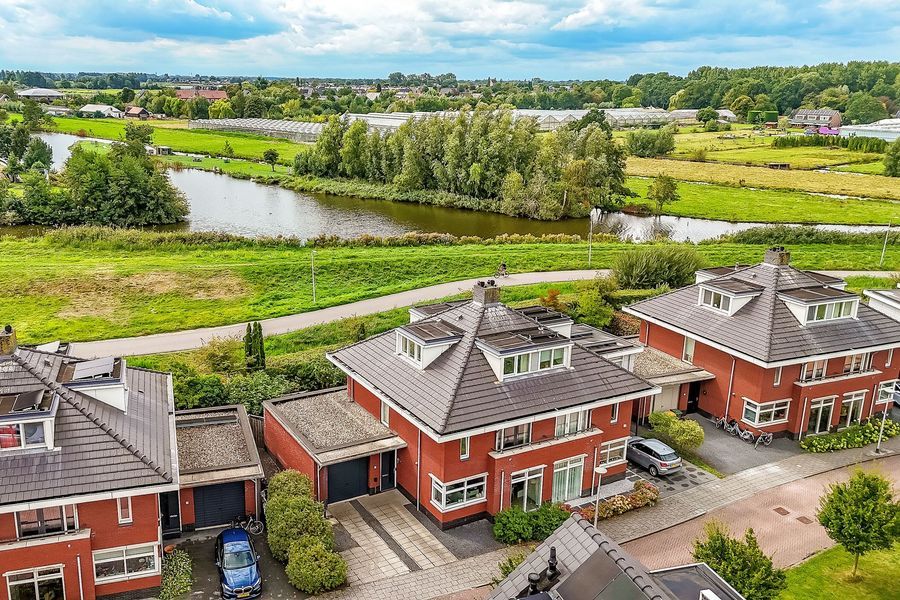 Cartografielaan 11, Uithoorn