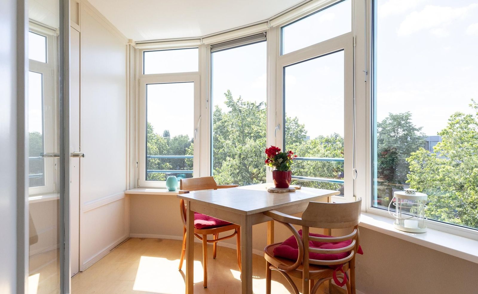 Aartsbisschop Romerostraat 503, Utrecht foto-14