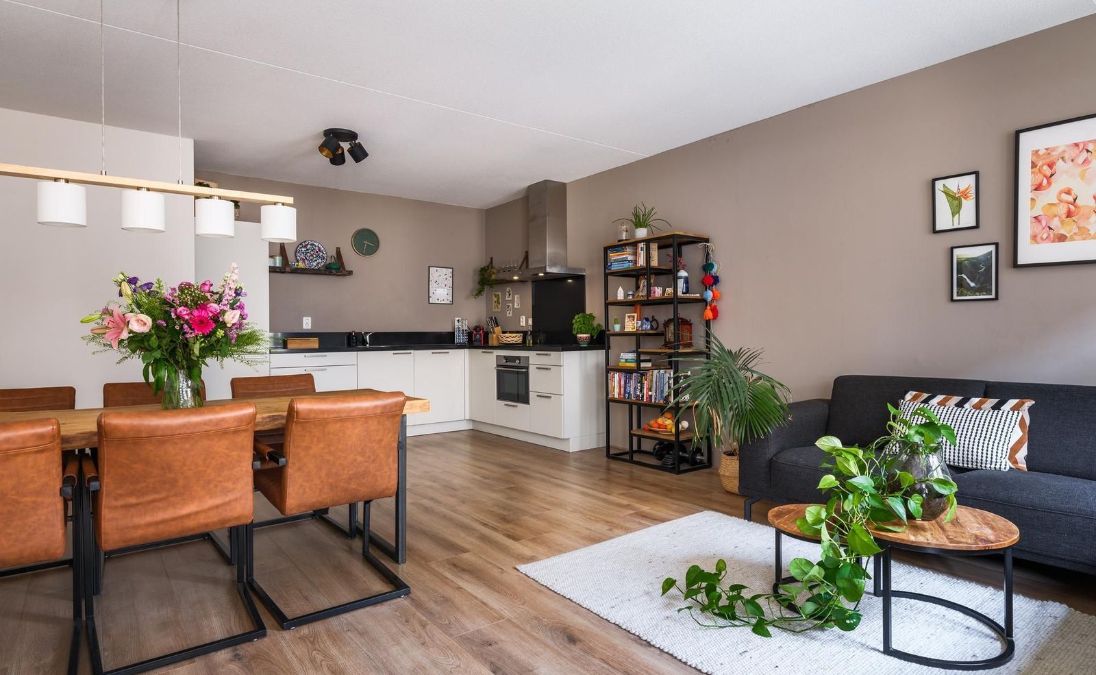 Vaduzdijk 13, Utrecht foto-4