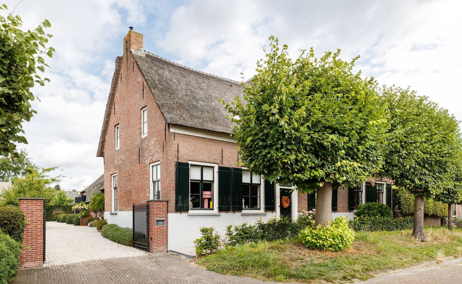 Middenstraat 28, Beesd foto-1