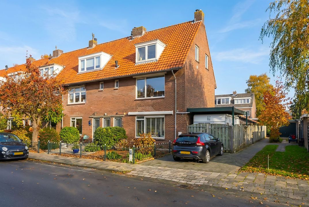 Laan van Henegouwen 2, Zeist