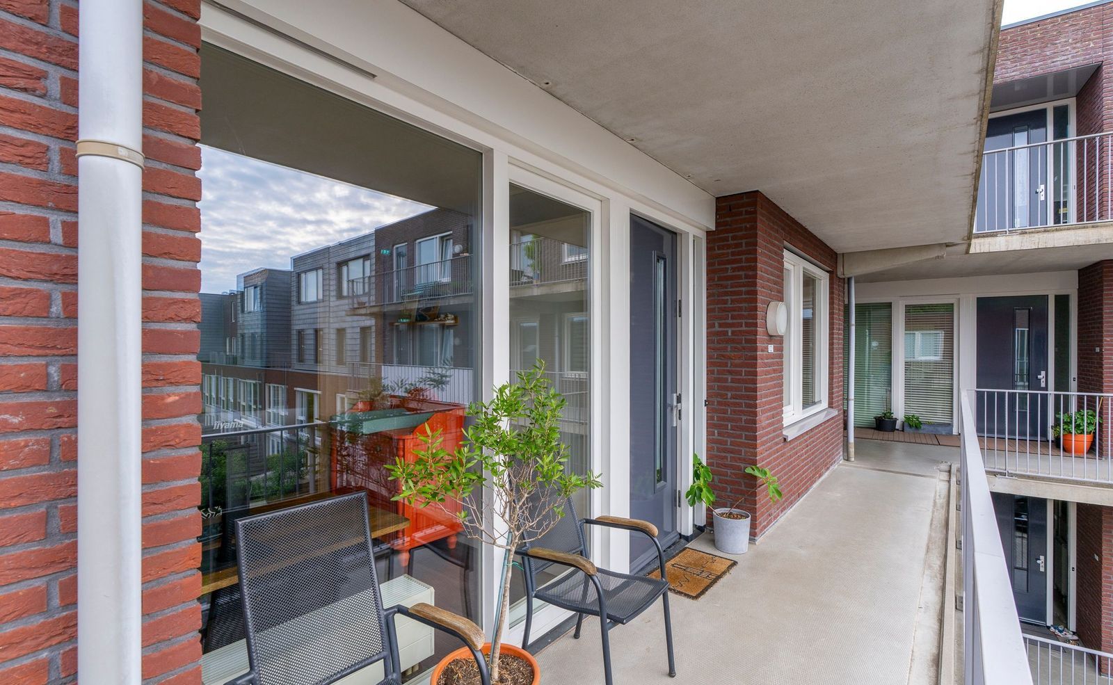 Laan van Chartroise 102 C, Utrecht foto-2