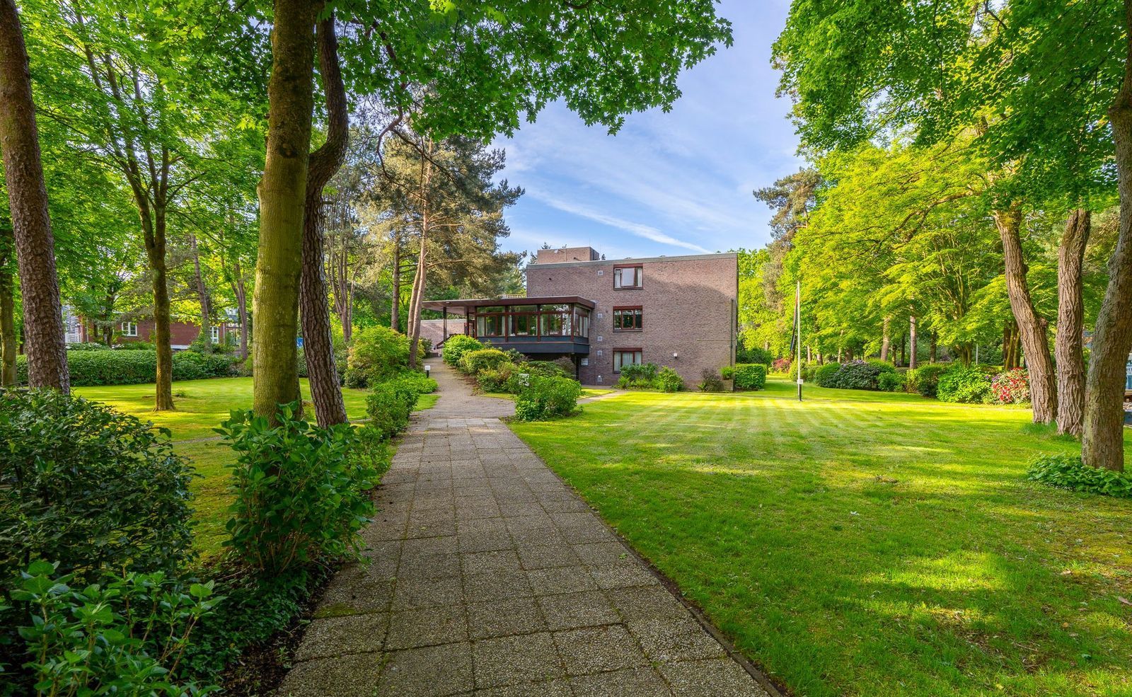 Boulevard 22 8, Zeist foto-1