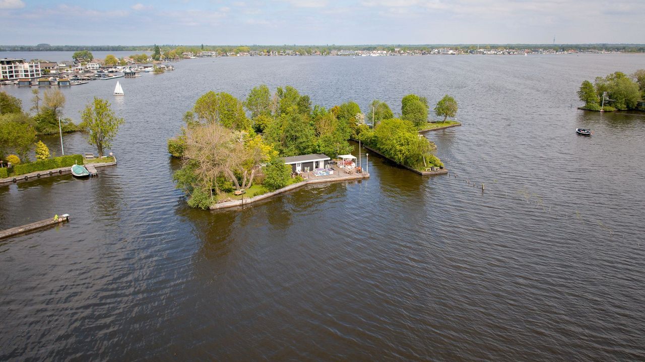 Drecht 16, Loosdrecht