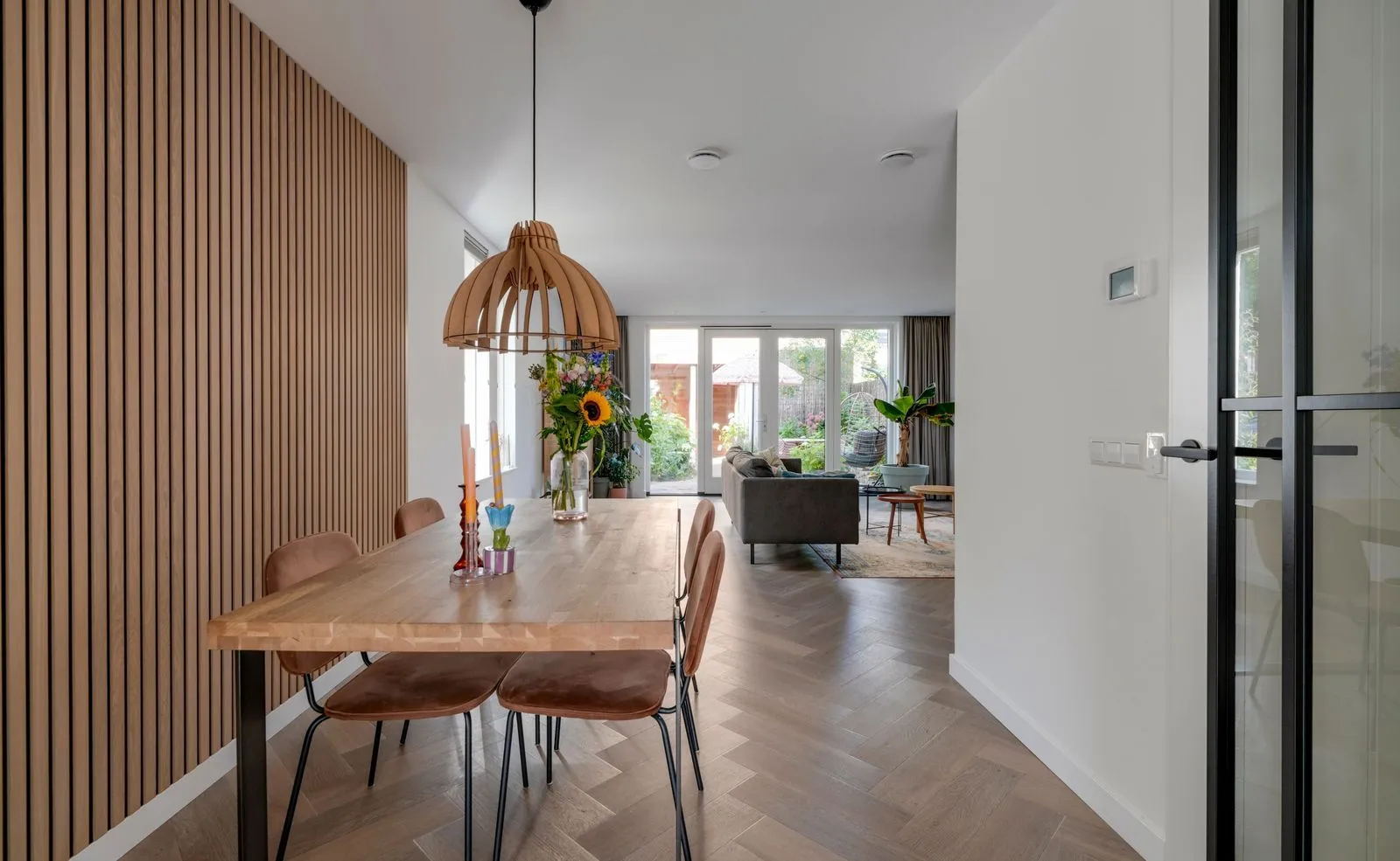 Hoekwoning te koop: Weegschaal 123, Bilthoven
