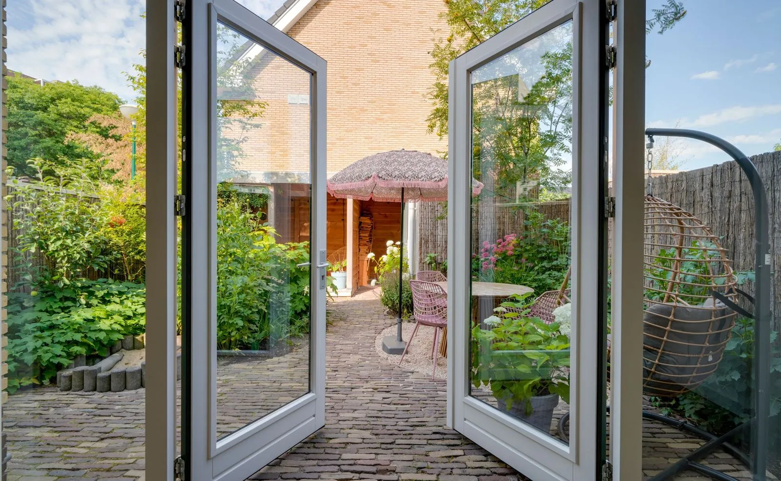 Hoekwoning te koop: Weegschaal 123, Bilthoven