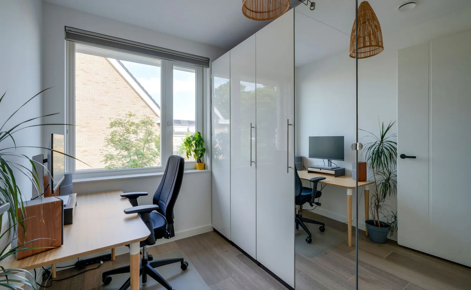 Hoekwoning te koop: Weegschaal 123, Bilthoven