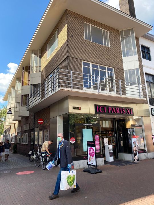 A rental house advertisment