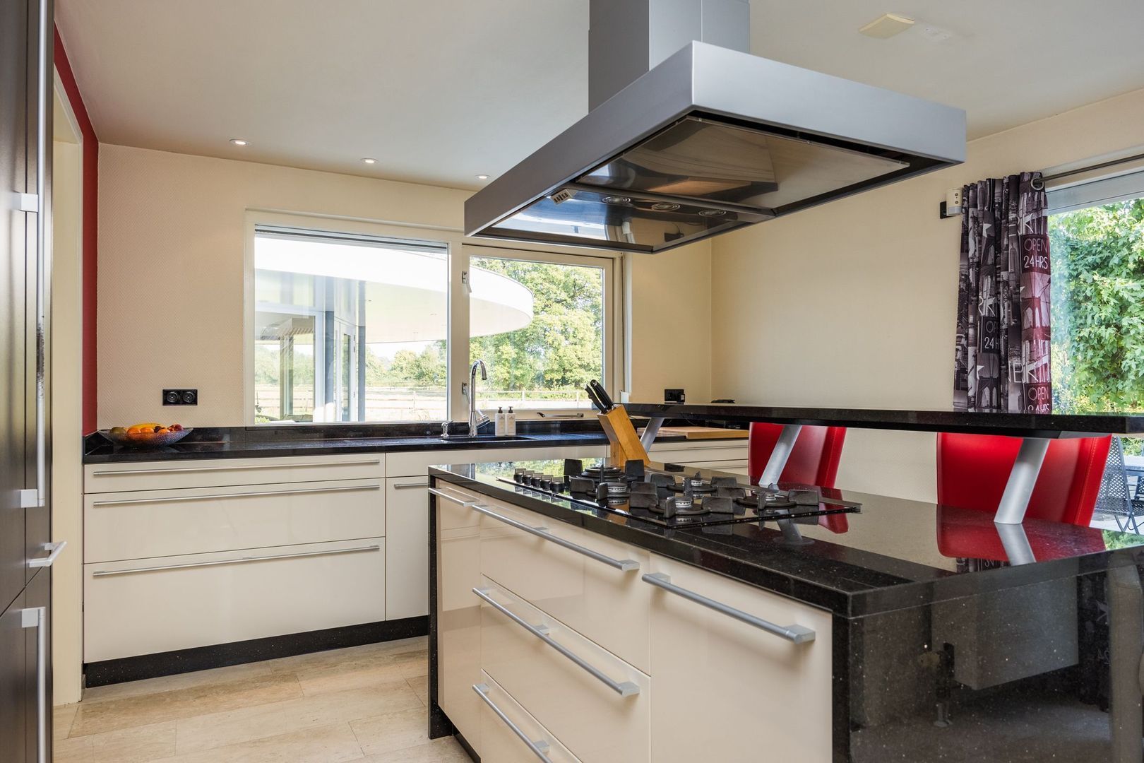 Weerninklanden 37, Enschede foto-2