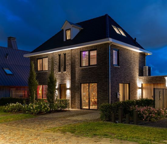 Blasiuslaan 8, Almelo