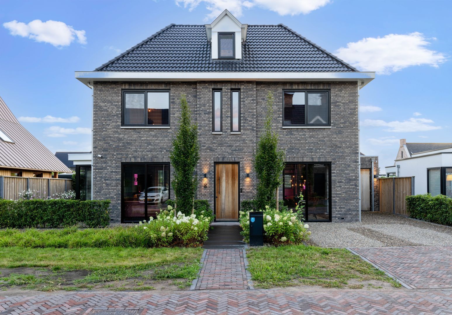 Blasiuslaan 8, Almelo foto-49