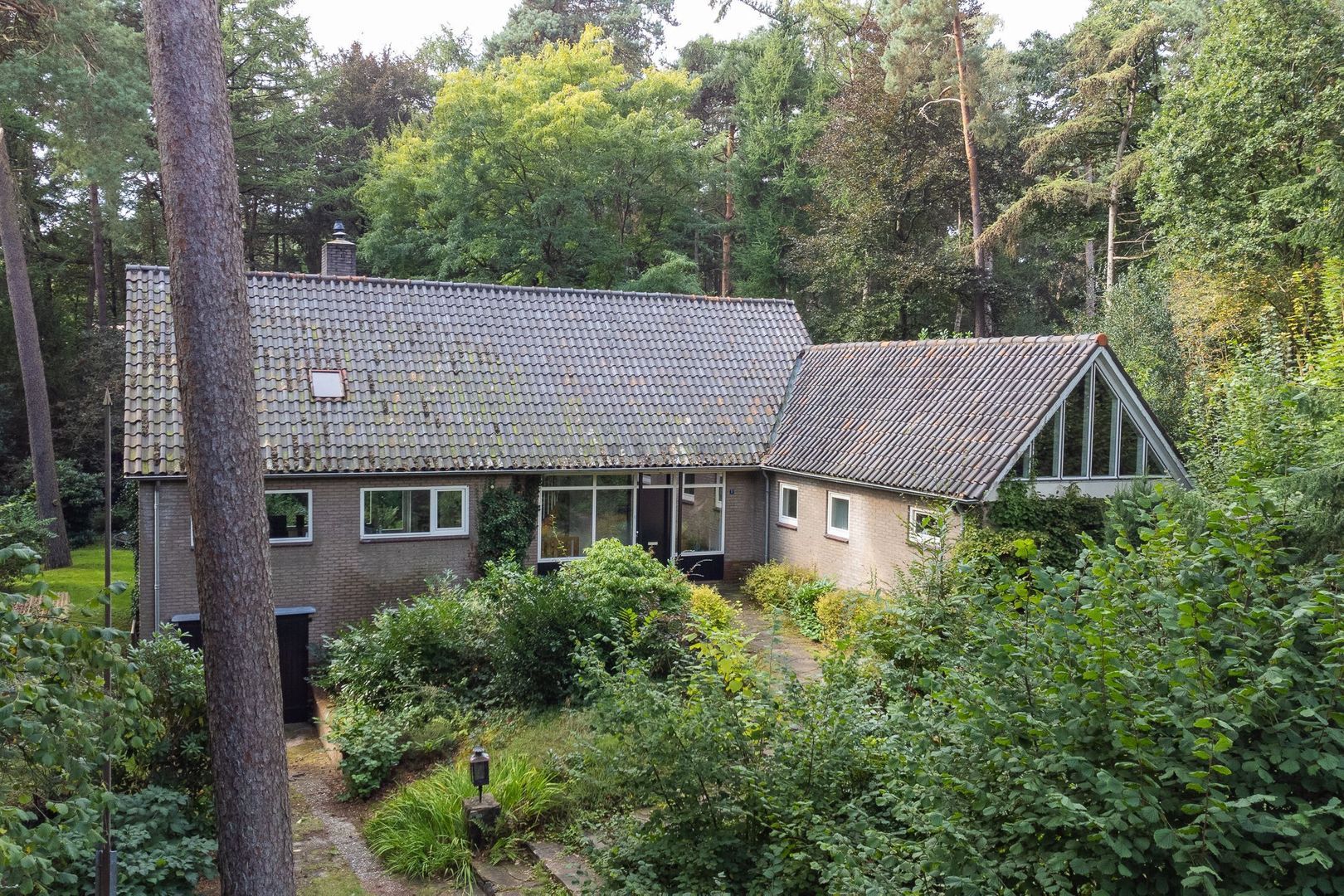 Cornelis Evertsenlaan 1, Nijverdal foto-44