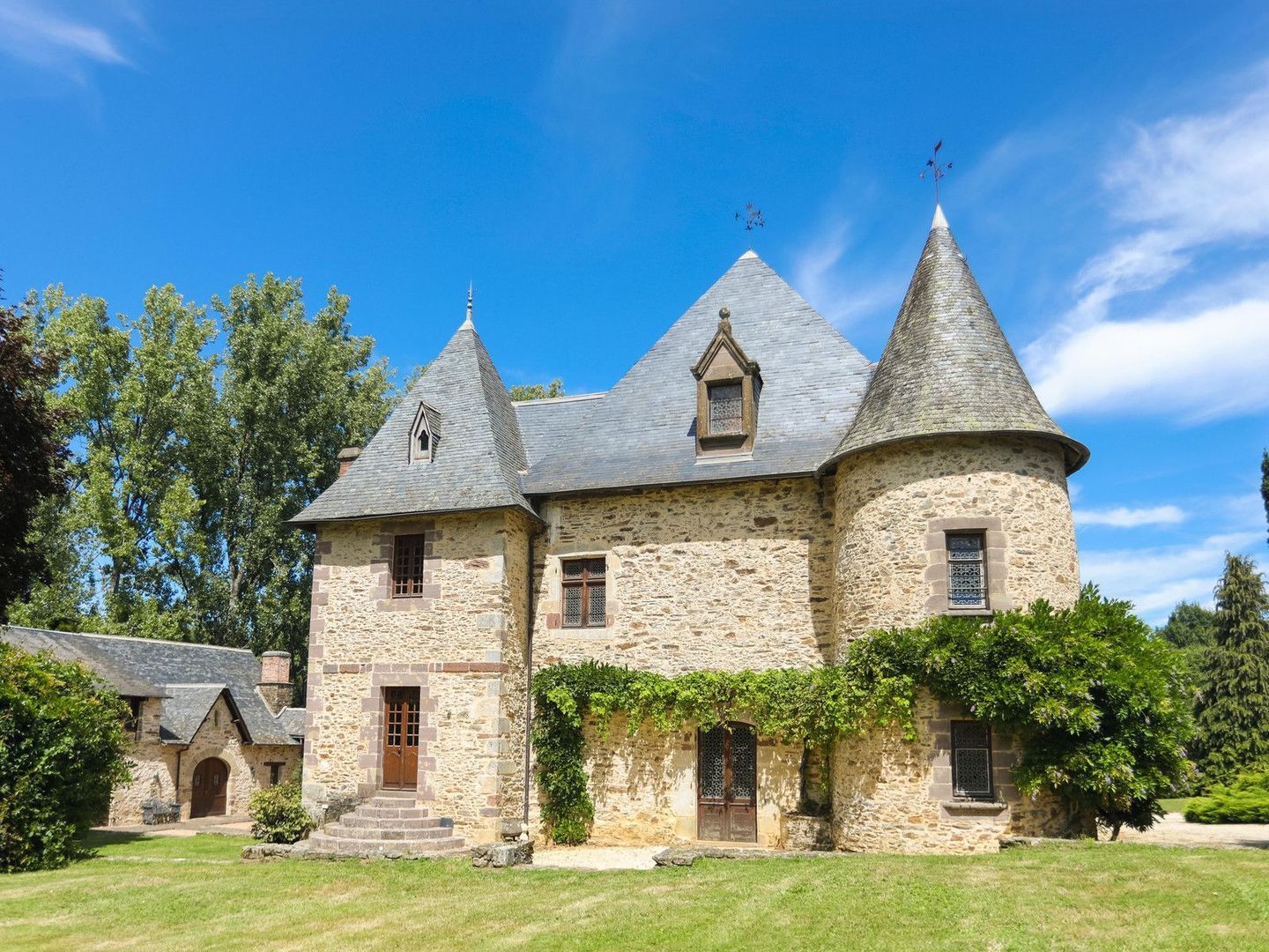 Arnac-Pompadour, Arnac-Pompadour foto-0