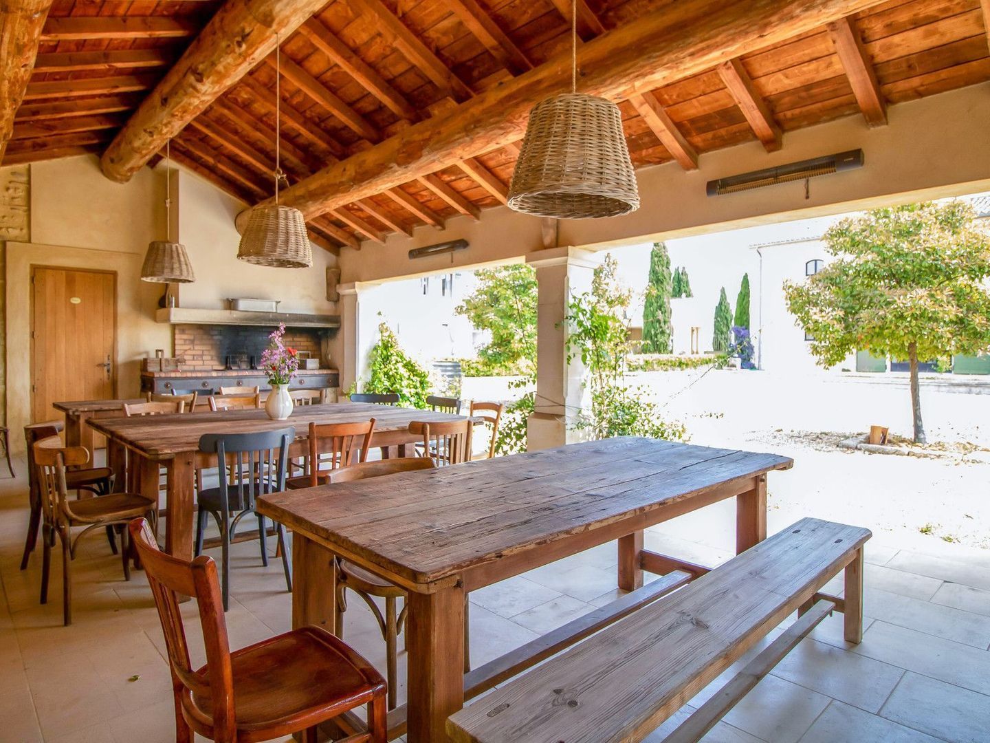 Vauvert, Vauvert foto-5