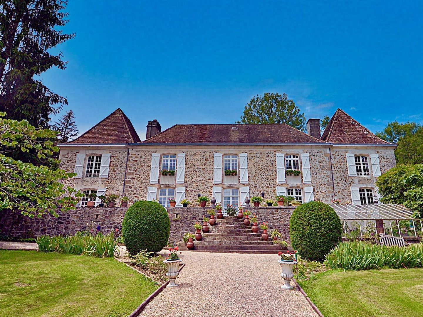 Nontron, Nontron foto-0