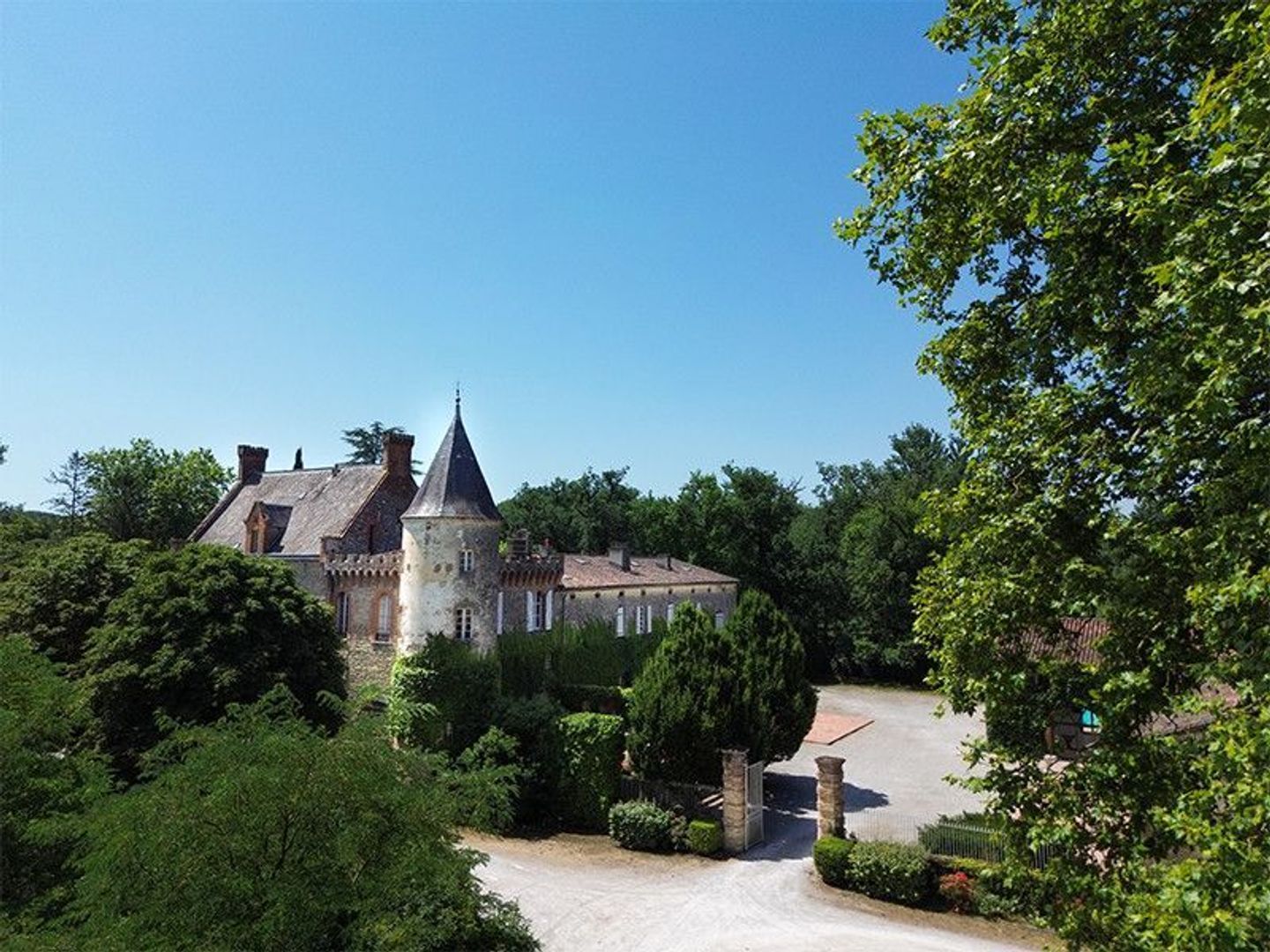 Caraman, Caraman foto-3