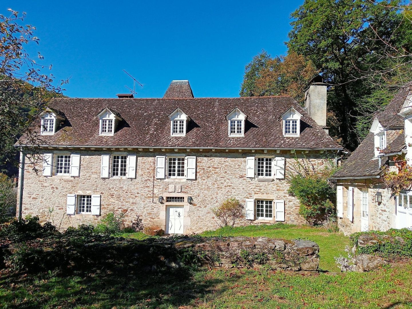 Lapleau, Lapleau foto-0