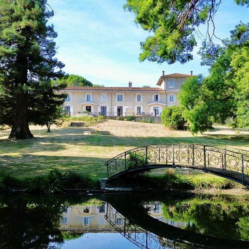 Chalais, Chalais foto-1