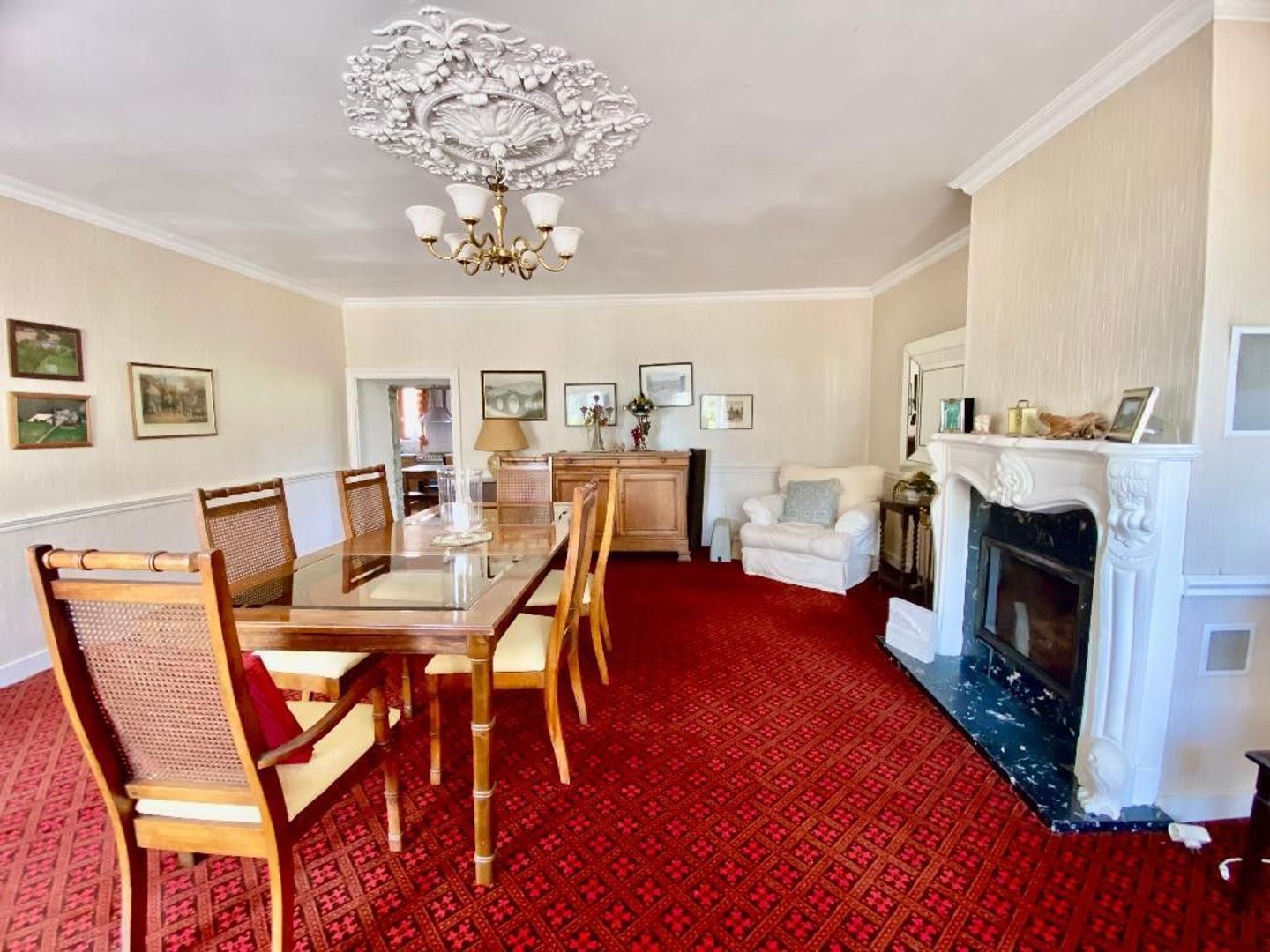 Roncey, Roncey foto-3