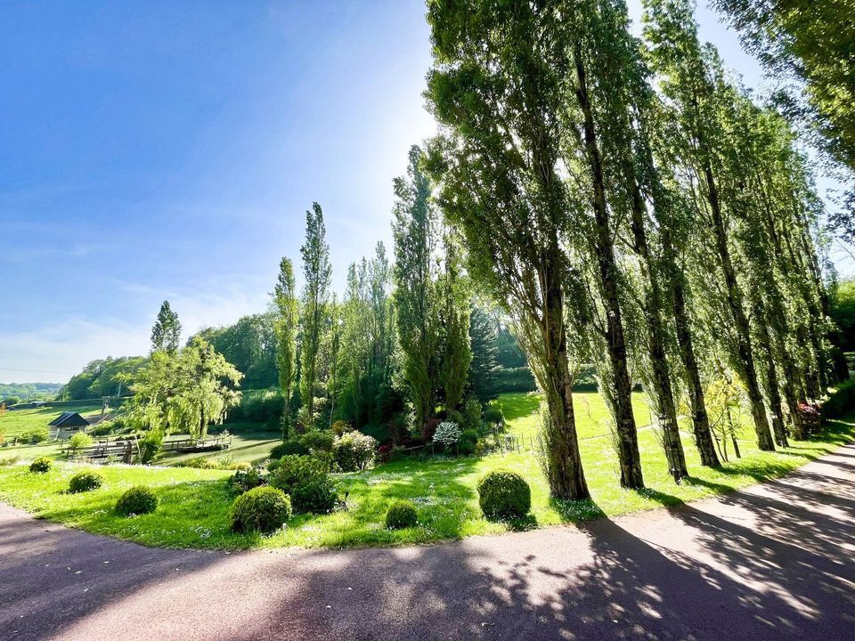 Pont-l'Évêque, Pont-l'Évêque foto-2