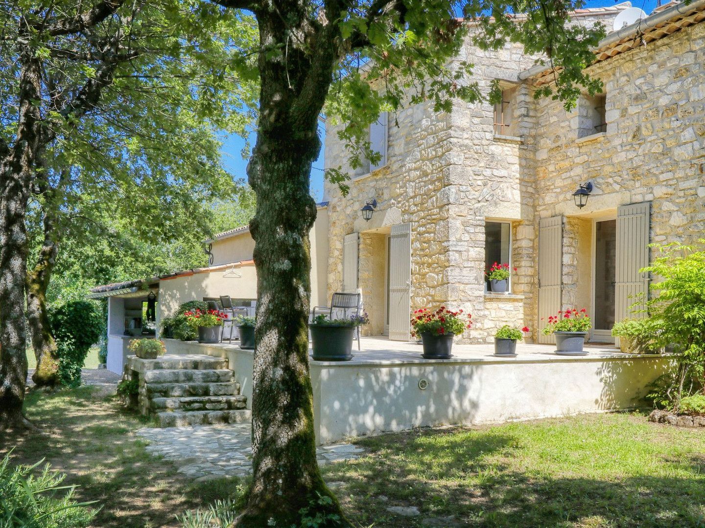 Caseneuve, Caseneuve foto-4