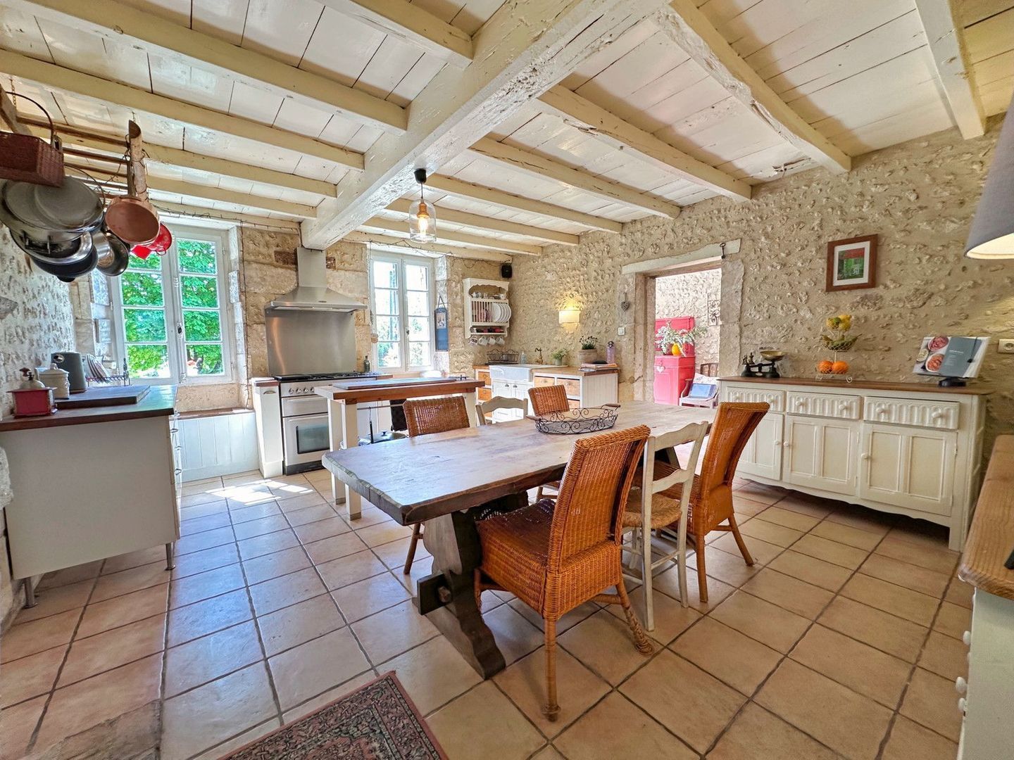 Aubeterre-sur-Dronne, Aubeterre-sur-Dronne foto-2