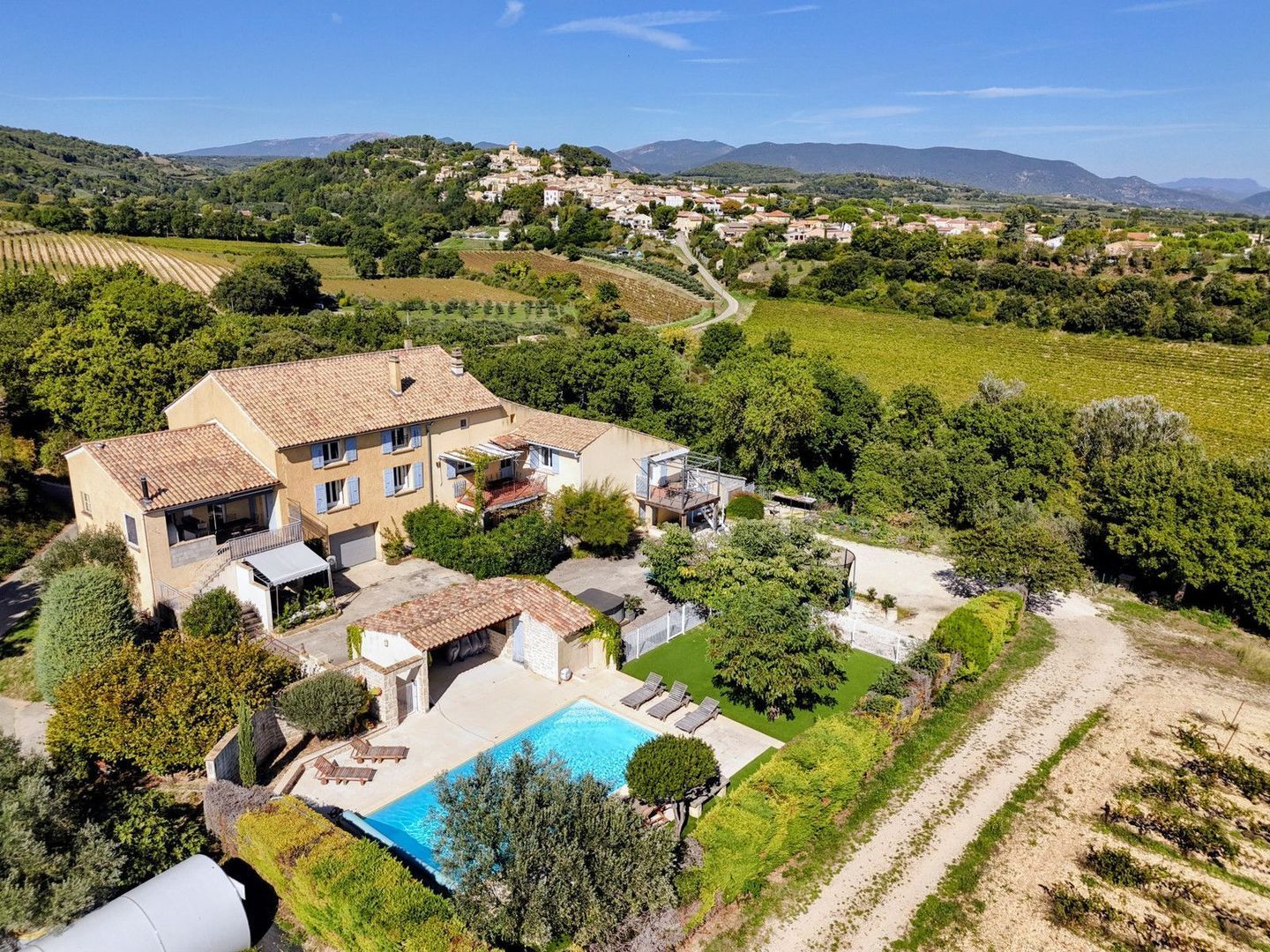 Vinsobres, Vinsobres foto-0