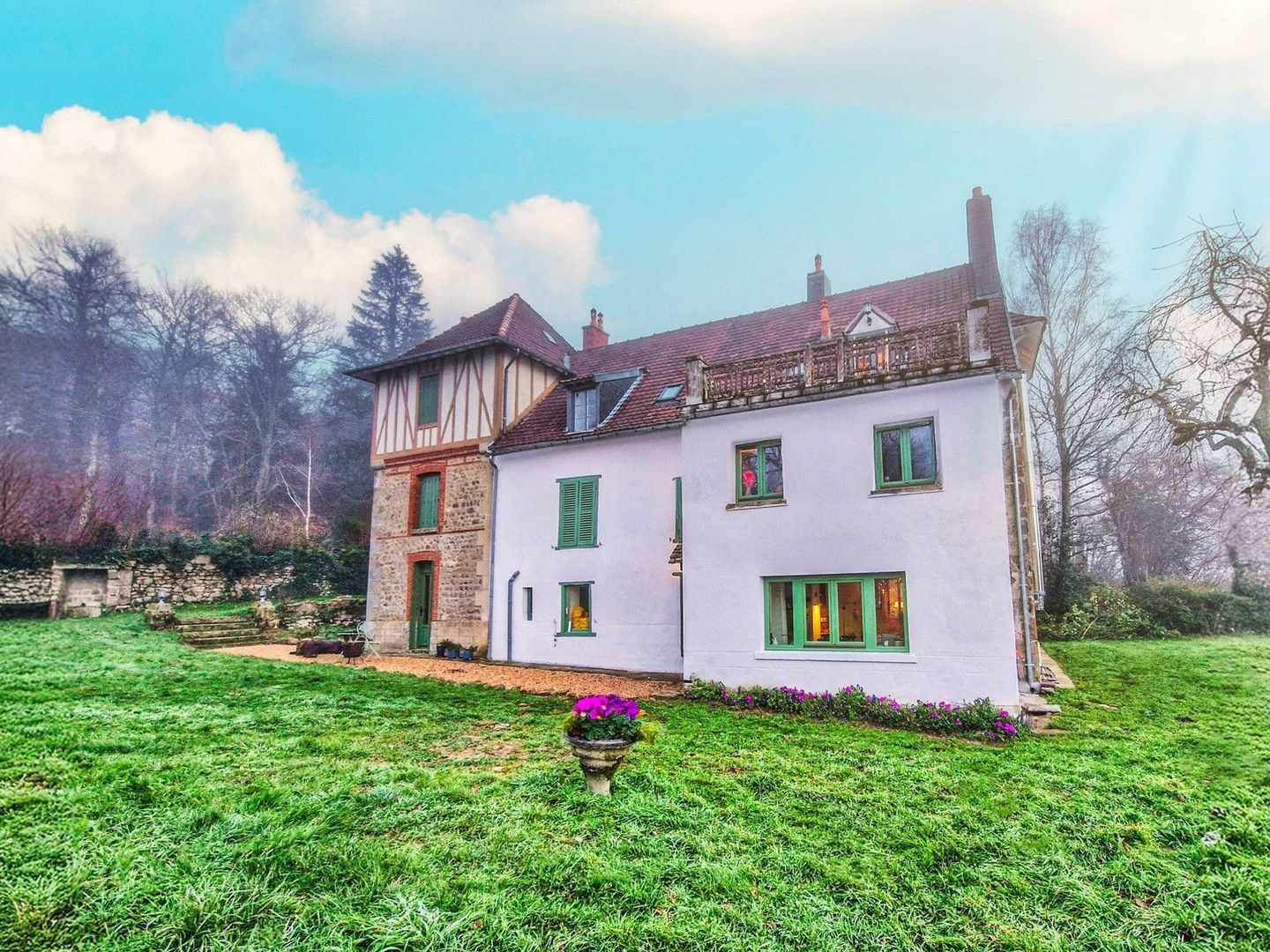 Vallière, Vallière foto-1