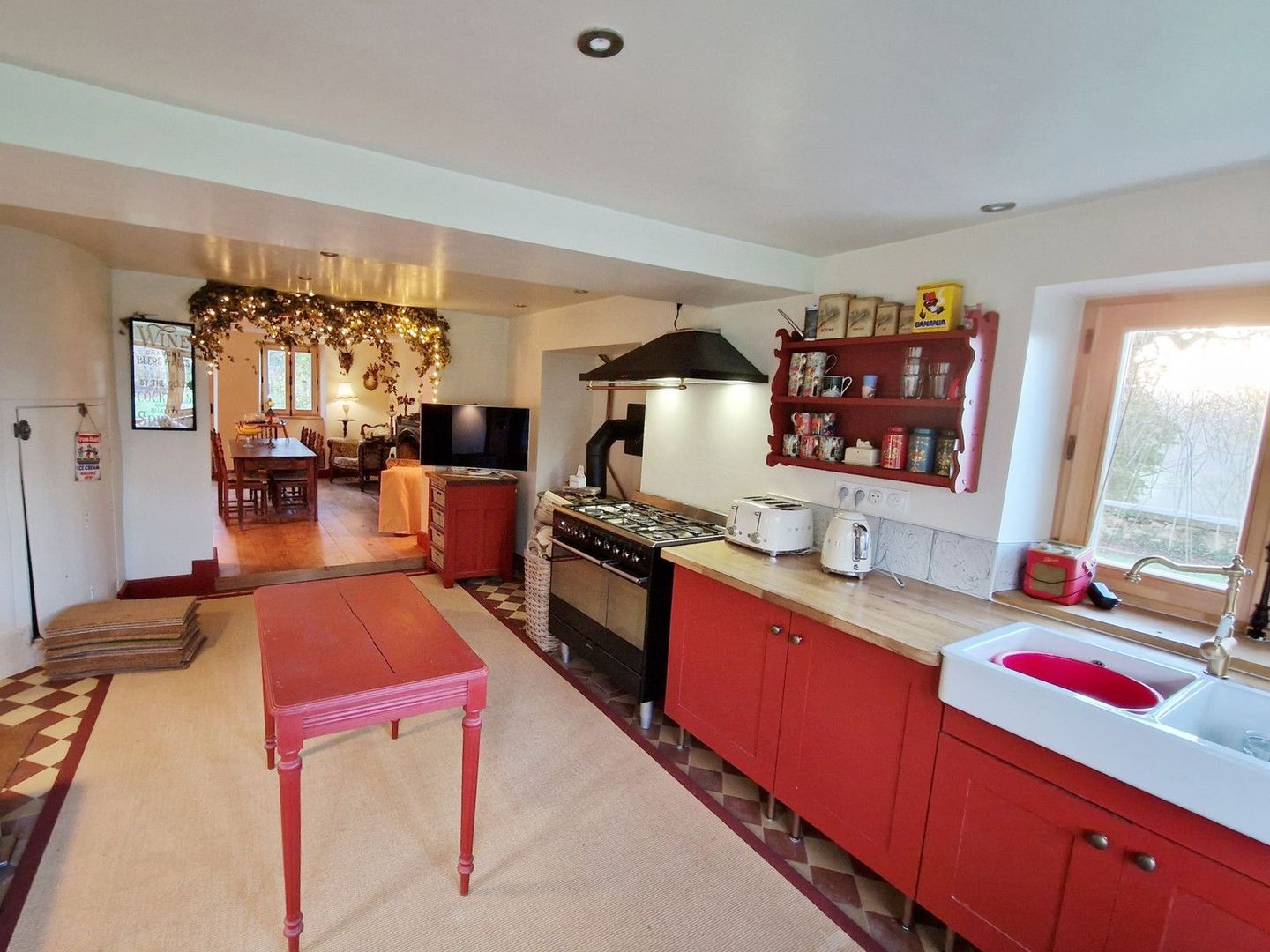 Vallière, Vallière foto-2