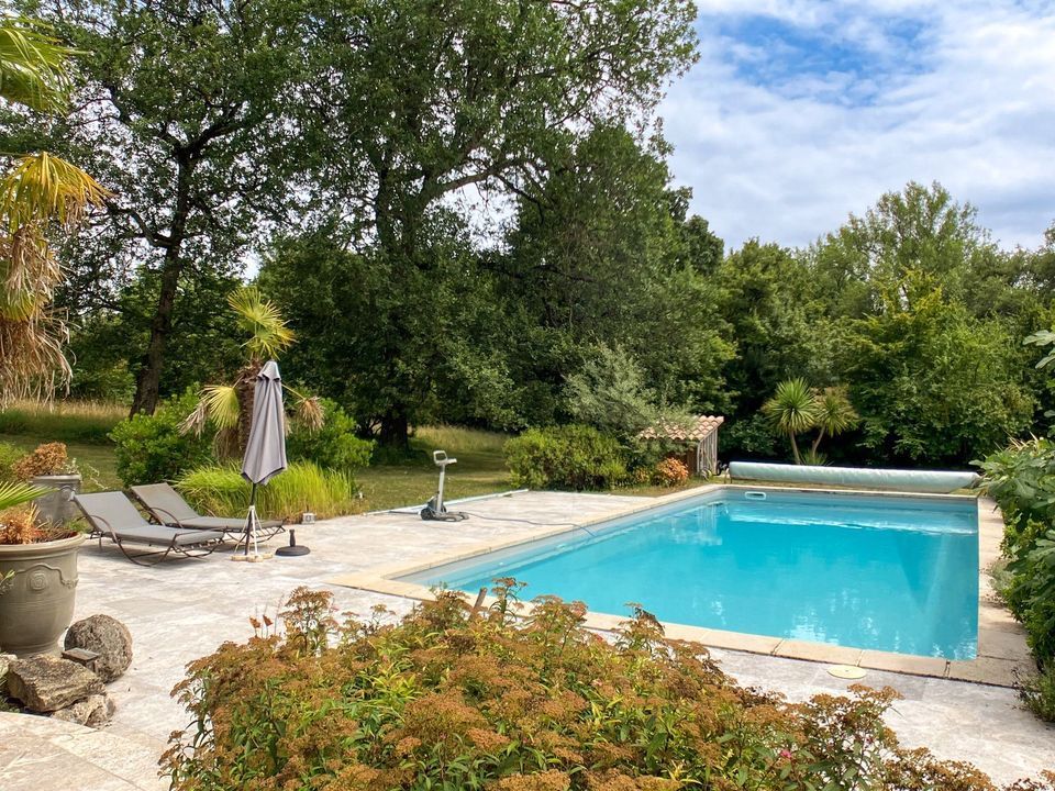 Espiens, Espiens foto-3